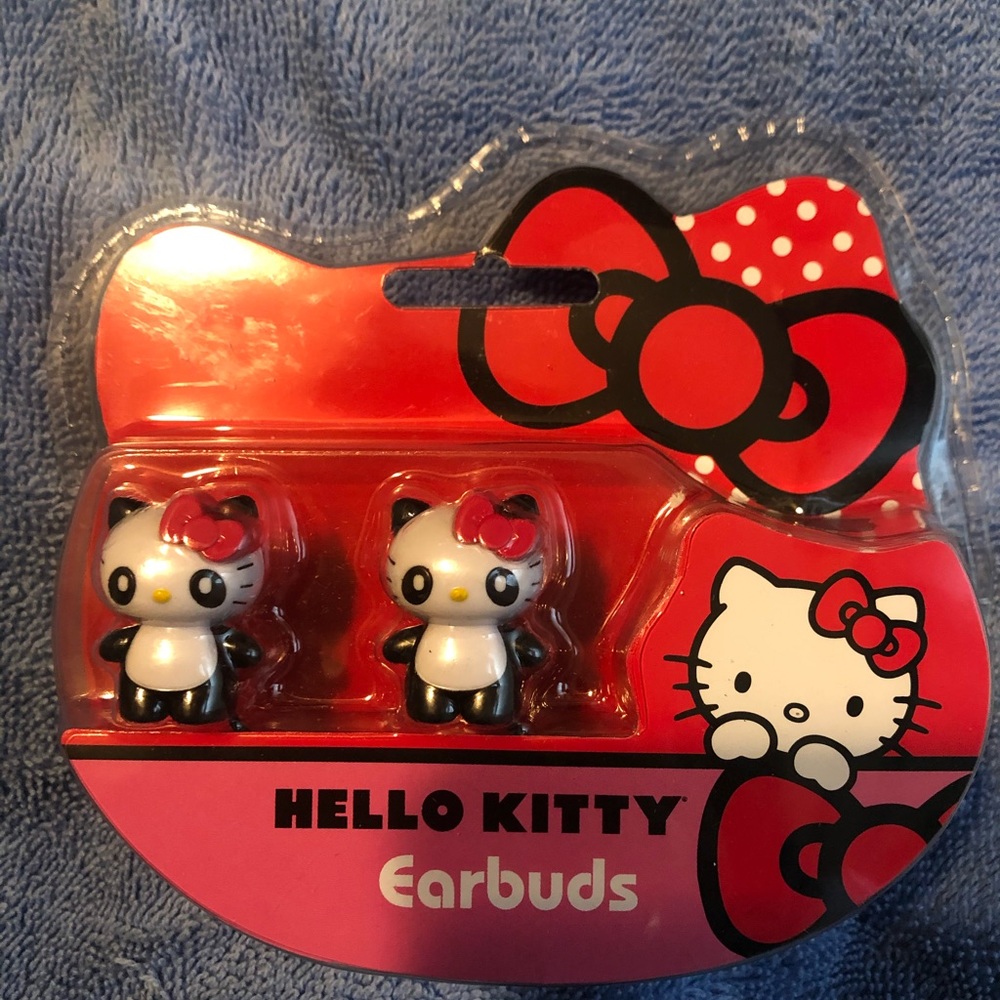 Hello Kitty Stationary Bundle plus earbuds